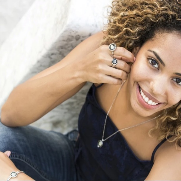 Moonglow Ring “ Full moon “ size 8 - Picture 10 of 16